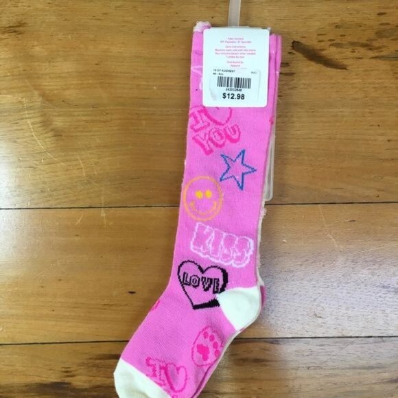 Tank Top (White(, 2 Pair of Socks, and Dora the Explorer Sandals - size S (5/6)S - Picture 3 of 7